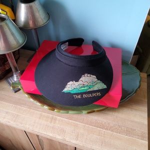 Ladies Golf Visor NWT "The Boulders" in Scottsdale, Arizona